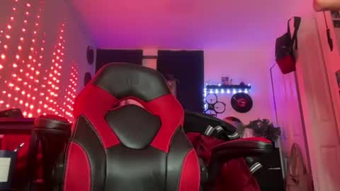 latinprincee online show from 07-18-26, 08:40