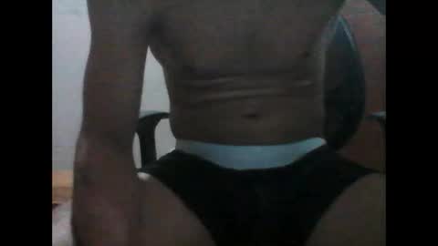 Snapshot of latintropikal chatting on 01-17-26, 07:13 Latin Flow online show from 01-17-26, 07:13
