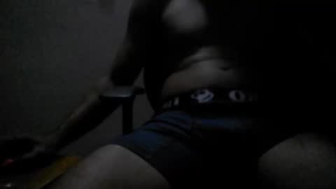 Snapshot of latintropikal chatting on 03-05-26, 05:36 Latin Flow online show from 03-05-26, 05:36