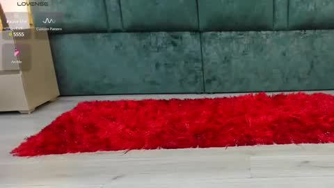 Snapshot of latrellx7 chatting on 02-01-25, 12:37 LEANDRO online show from 02-01-25, 12:37