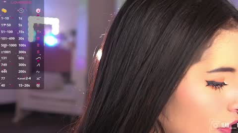 Snapshot of lau__1 chatting on 11-16-25, 11:21 IG 1lau 1 X 1lau 1 online show from 11-16-25, 11:21