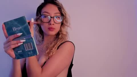 Lau Miller online show from 10-31-25, 07:48