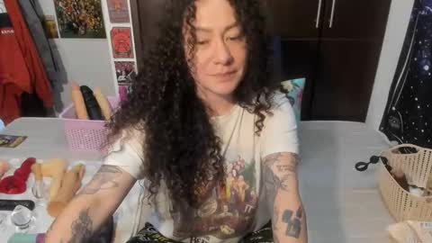  Wen  online show from 03-18-26, 05:16