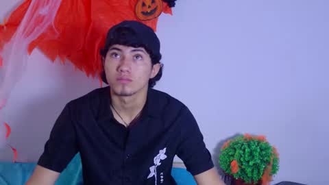 laura_and_kevin online show from 10-14-25, 02:18