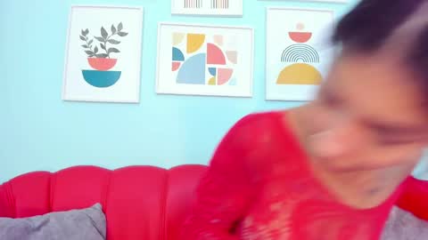 Laura online show from 02-21-25, 12:50