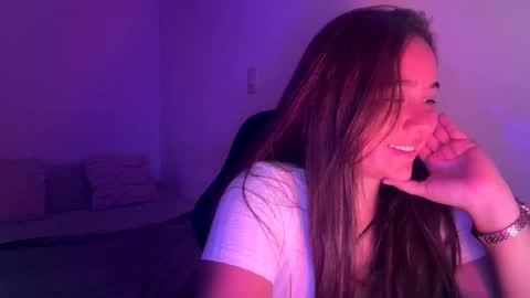 laura online show from 03-30-26, 03:18