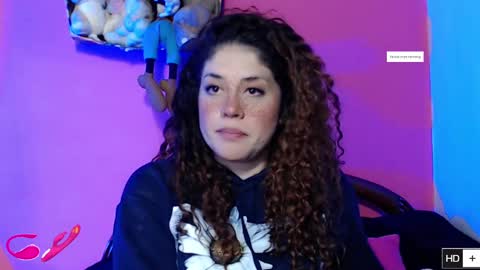 weedcam Curly Laura OF    online show from 09-10-25, 12:21