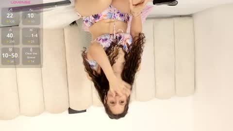 Snapshot of laura_homme chatting on 06-06-26, 10:47 laura_homme online show from 06-06-26, 10:47