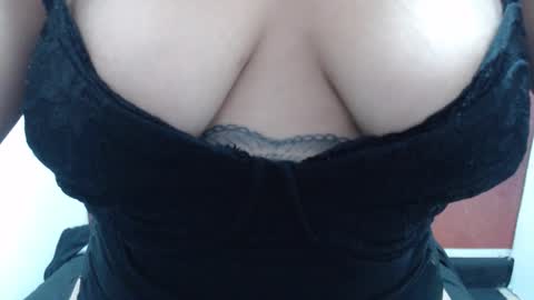  Laura  online show from 02-13-26, 02:35