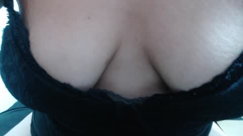  Laura  online show from 03-19-26, 06:34