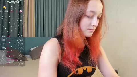 Snapshot of laura_kelley1 chatting on 11-20-25, 10:26 laura_kelley1 online show from 11-20-25, 10:26