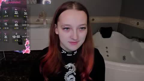 Snapshot of laura_kelley1 chatting on 12-04-25, 10:46 laura_kelley1 online show from 12-04-25, 10:46