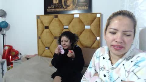 Snapshot of laura_marlyn chatting on 02-19-26, 09:49 LARA online show from 02-19-26, 09:49