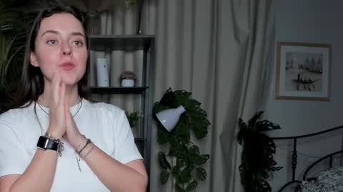 Samantha online show from 10-20-25, 03:45