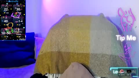 Snapshot of laura_pink01 chatting on 10-04-25, 02:31 laura_pink01 online show from 10-04-25, 02:31