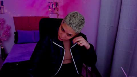 Laura Rose online show from 09-30-25, 10:48