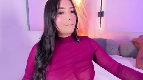 LauraCarther  online show from 07-24-26, 06:17
