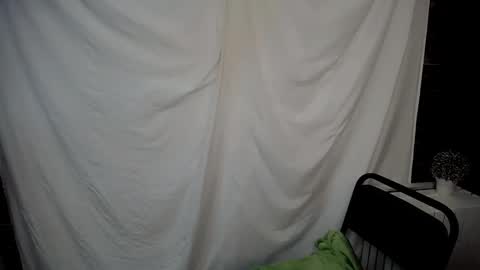 Laura online show from 02-13-25, 11:17