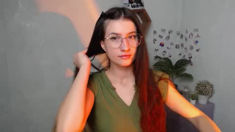 Laura online show from 10-06-25, 06:00