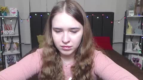 LauraHlot online show from 01-22-25, 06:31