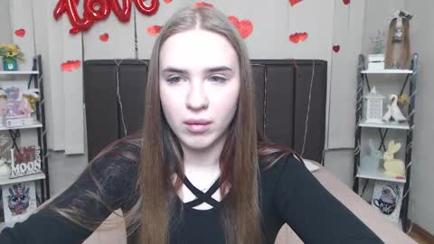 LauraHlot online show from 03-25-26, 07:36