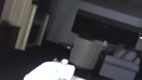 Snapshot of lauralye1983 chatting on 01-31-25, 10:52 Lilian Banks online show from 01-31-25, 10:52