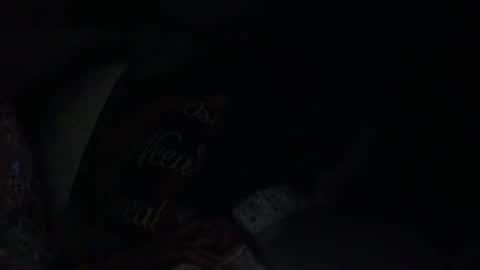 Snapshot of lauralye1983 chatting on 10-26-25, 01:11 Lilian Banks online show from 10-26-25, 01:11