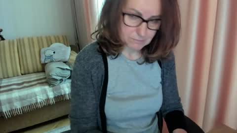 Snapshot of lauraoven1 chatting on 05-08-26, 08:08 Lauraoven1 online show from 05-08-26, 08:08