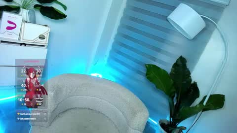 Snapshot of laurasinclair chatting on 02-10-25, 03:21 Your sweet Laura online show from 02-10-25, 03:21