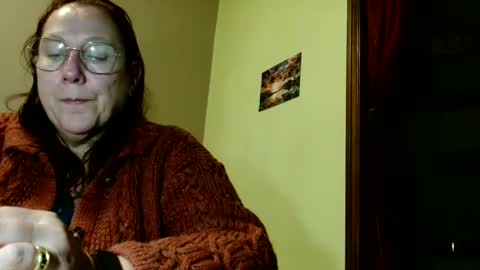 laureanne online show from 12-22-24, 08:14