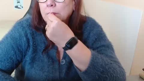 Snapshot of laureanne50 chatting on 01-13-25, 02:00 laureanne online show from 01-13-25, 02:00