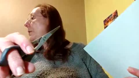 Snapshot of laureanne50 chatting on 02-02-25, 08:30 laureanne online show from 02-02-25, 08:30