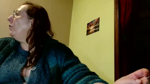 Snapshot of laureanne50 chatting on 02-11-25, 08:31 laureanne online show from 02-11-25, 08:31