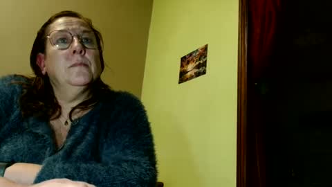 Snapshot of laureanne50 chatting on 02-23-25, 08:55 laureanne online show from 02-23-25, 08:55