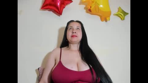 laureen777 online show from 02-15-25, 11:03