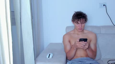 Laureent online show from 01-23-25, 10:43