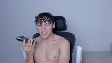 Laureent online show from 11-24-25, 05:56