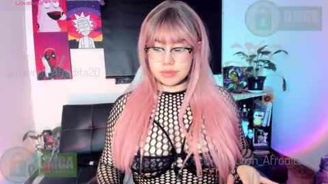 Snapshot of lauren_afrodita chatting on 02-24-26, 04:54 Im Lauren independent model online show from 02-24-26, 04:54