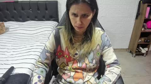 Lauren Independent model online show from 01-17-25, 05:30