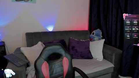 Snapshot of lauren_camila1 chatting on 02-26-26, 02:21 Lau online show from 02-26-26, 02:21