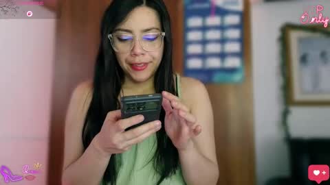 Lauren online show from 03-23-26, 04:33