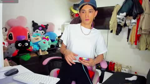 SF online show from 09-27-25, 07:08