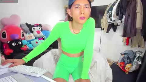 SF online show from 10-04-25, 04:27