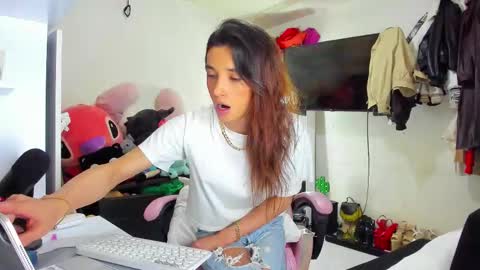 SF online show from 10-08-25, 01:58