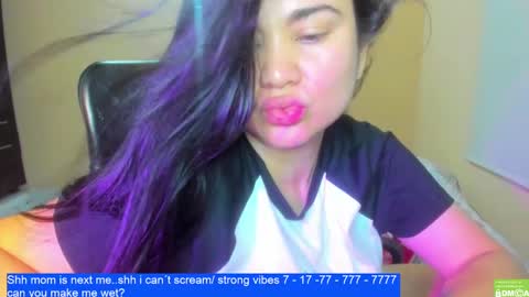 Snapshot of laurengirls1 chatting on 01-23-25, 04:09 onlyfan laureng7 - 7 laureng2 online show from 01-23-25, 04:09