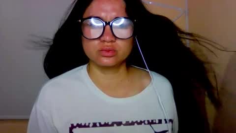 Snapshot of laurengirls1 chatting on 10-13-25, 10:59 onlyfan laureng7 - 7 laureng2 online show from 10-13-25, 10:59