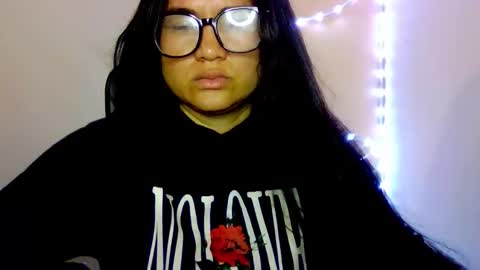 Snapshot of laurengirls1 chatting on 10-24-25, 03:36 onlyfan laureng7 - 7 laureng2 online show from 10-24-25, 03:36