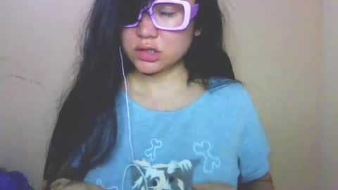 onlyfan laureng7 - 7 laureng2 online show from 03-23-26, 11:25