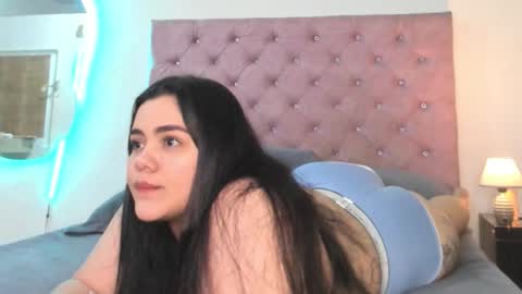 laurenlaine online show from 03-08-26, 04:49