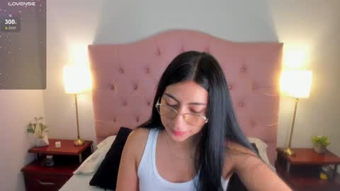 Snapshot of laurenn_smitth chatting on 12-11-24, 12:34 laurenn_smitth online show from 12-11-24, 12:34